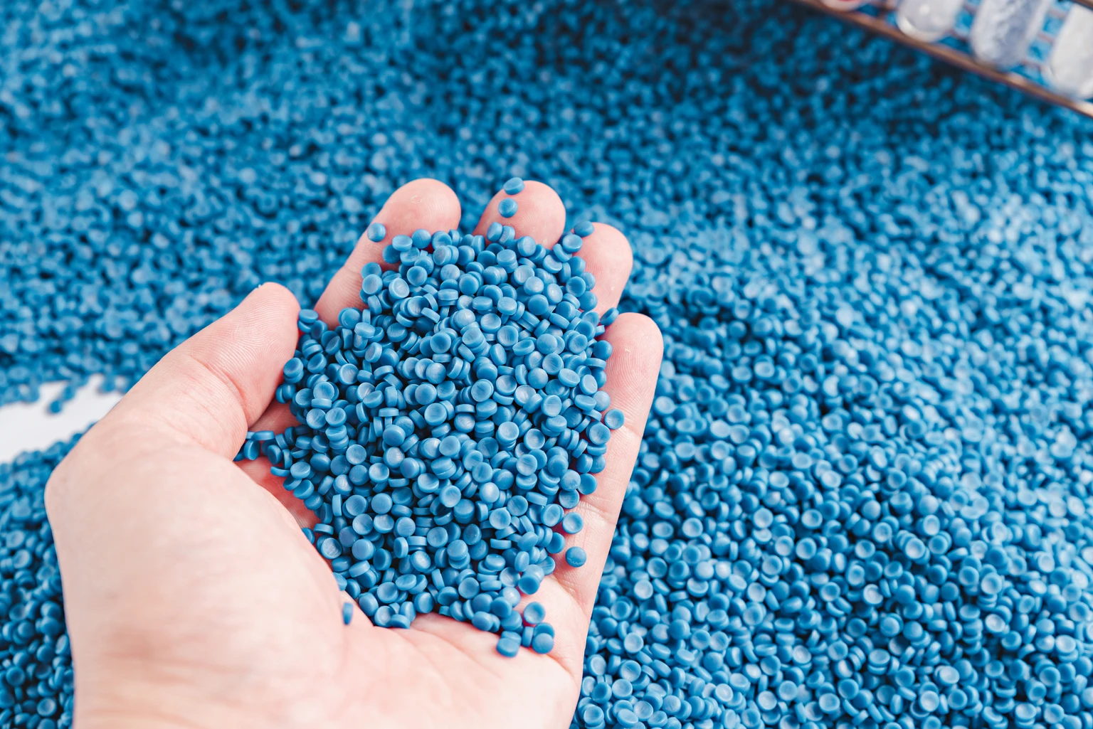 کاربرد کامپاند پلیمری در صنعت برق و الکترونیک